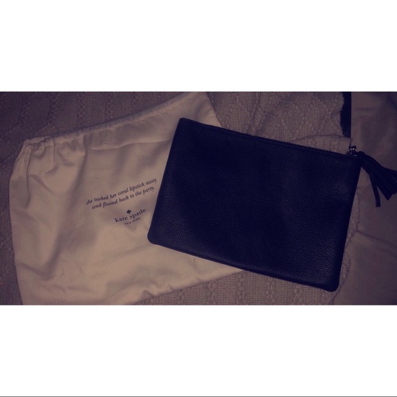 Authentic Kate Space Large Wristlet - Picture 2 of 3